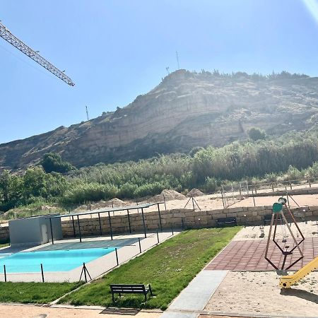 Precioso Piso Monzon Terraza, Parking,Piscina,Zona De Juegos Monzón Εξωτερικό φωτογραφία
