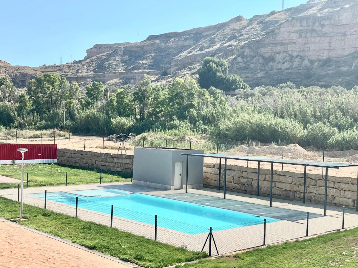 Precioso Piso Monzon Terraza, Parking,Piscina,Zona De Juegos Monzón Εξωτερικό φωτογραφία